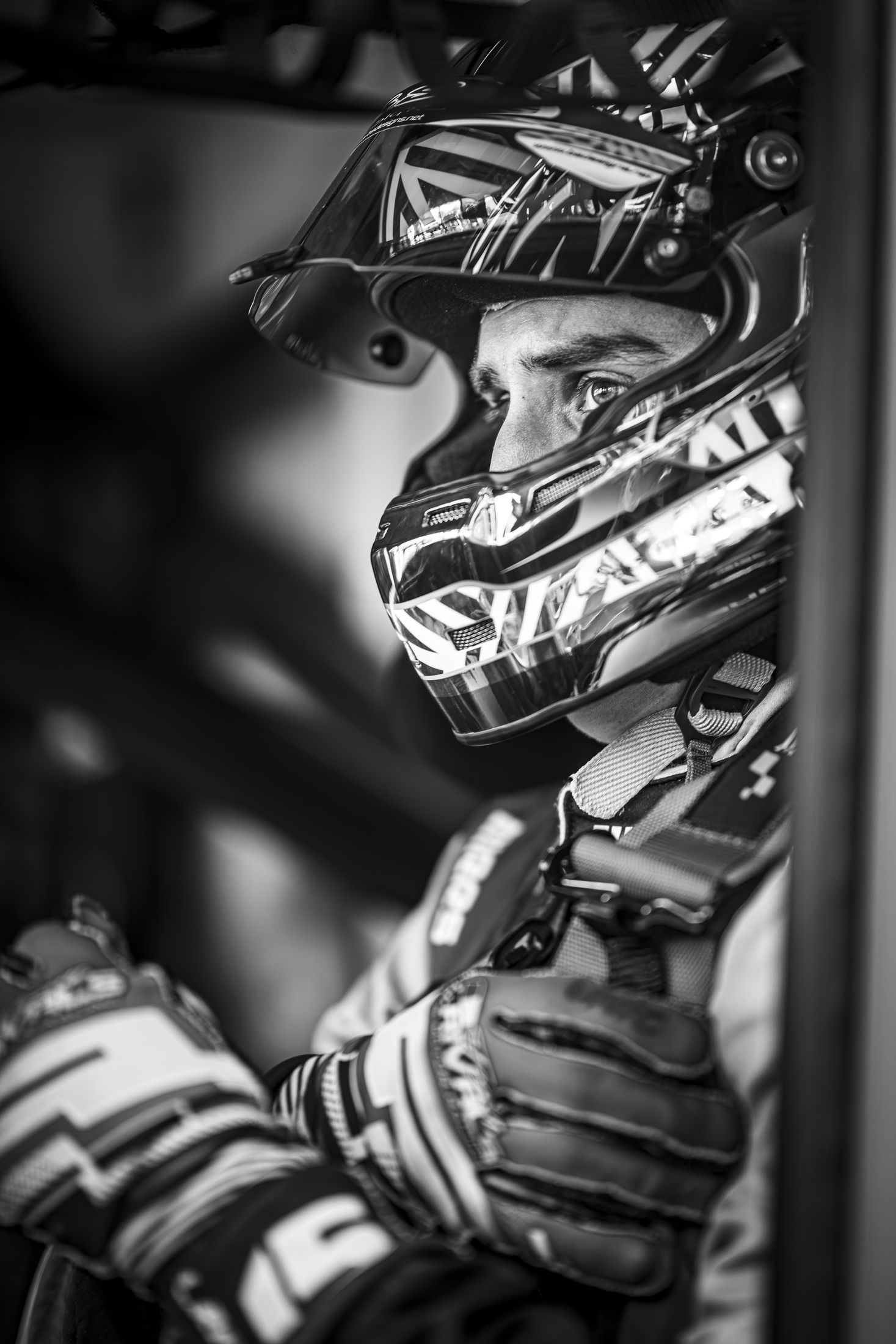 Portrait pilote casque, noir et blanc