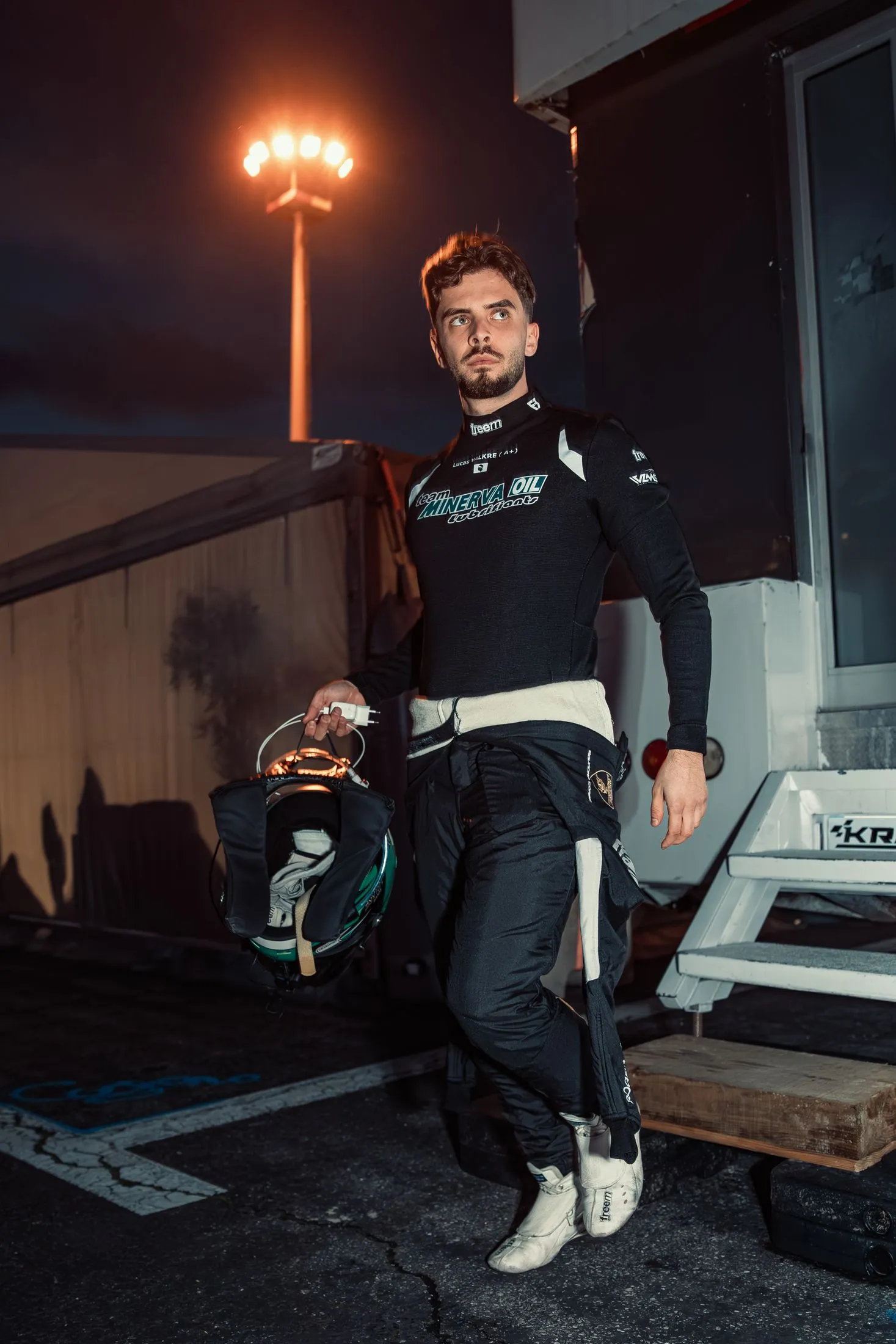 Contenu Sponsor pour Pilote Automobile — Shift-R Media Lab